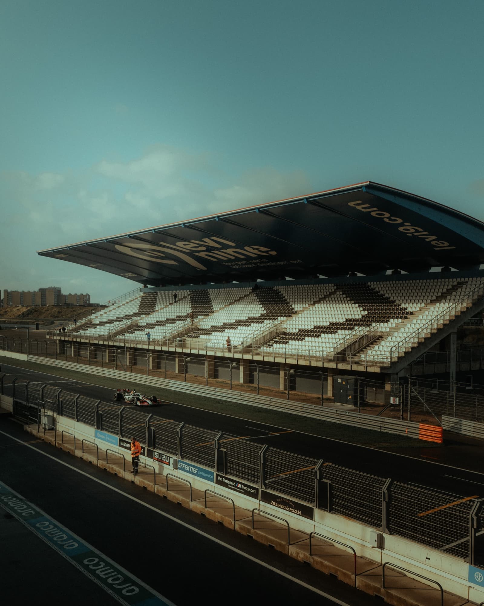 Zandvoort Grandstand — Motorsport Fotografie Raphael